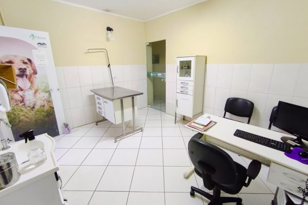 Consultório destinado ao atendimento veterinário e vacinação